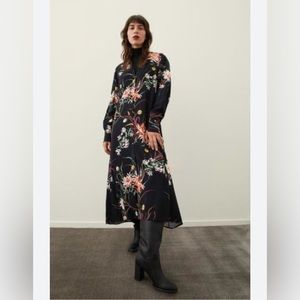 H&M Tie belt floral shirt dress